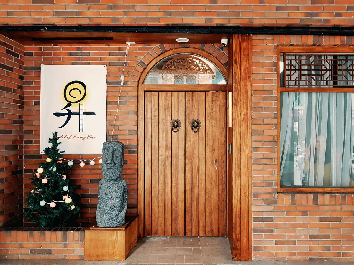 Hostel Of Rising Sun 昇行旅 Vĩnh Hòa Ngoại thất bức ảnh